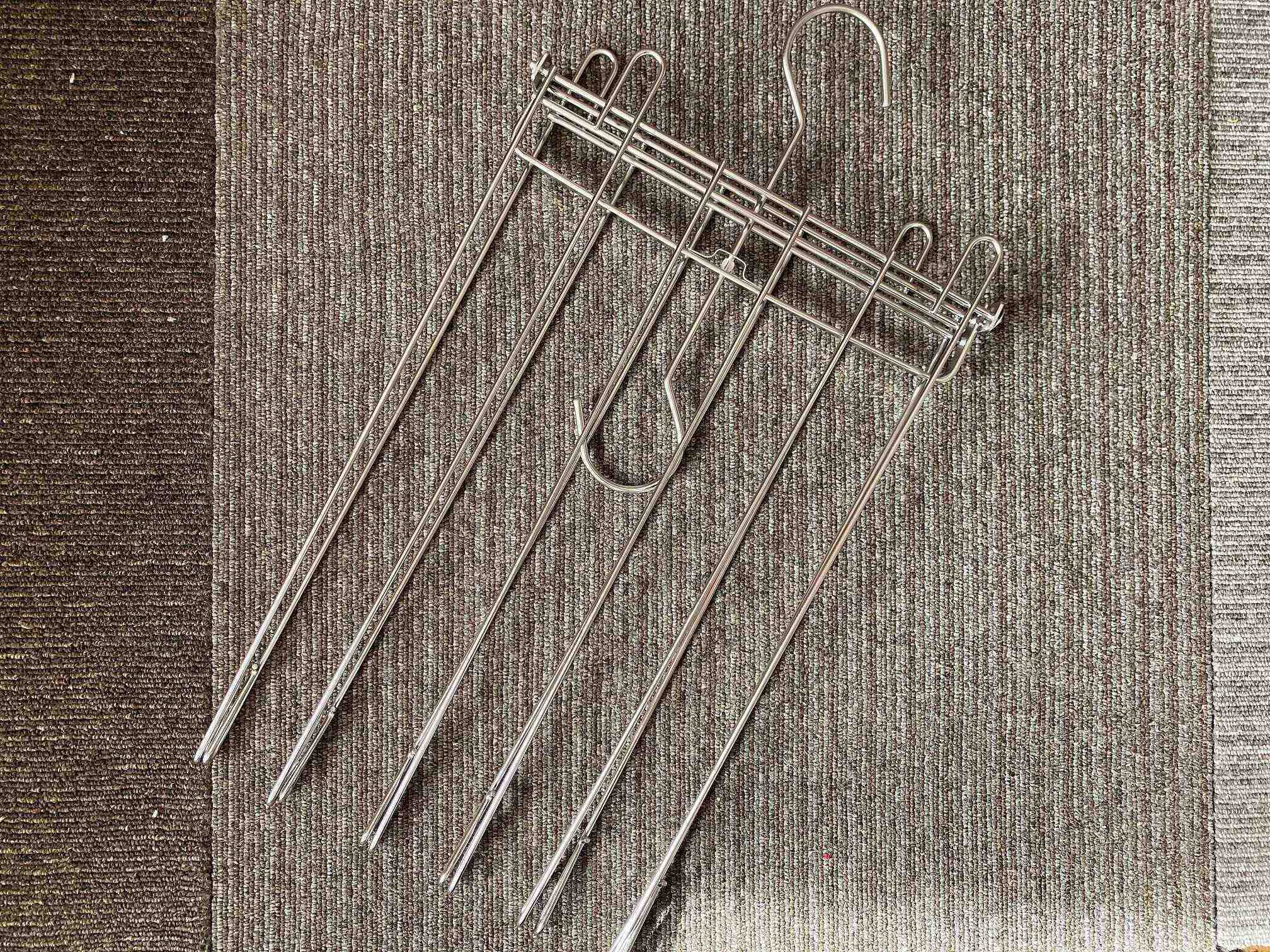 12枚もタオルが干せる ニトリステンレスタオルハンガーが優れモノ サンキュ