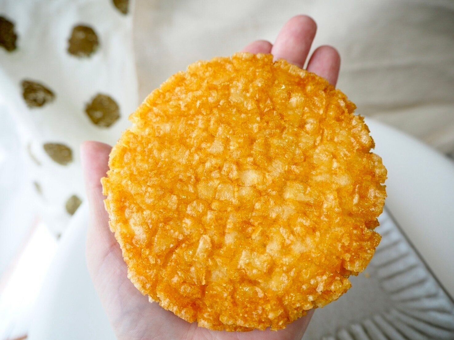 シャトレーゼ「甲州揚げ」商品写真