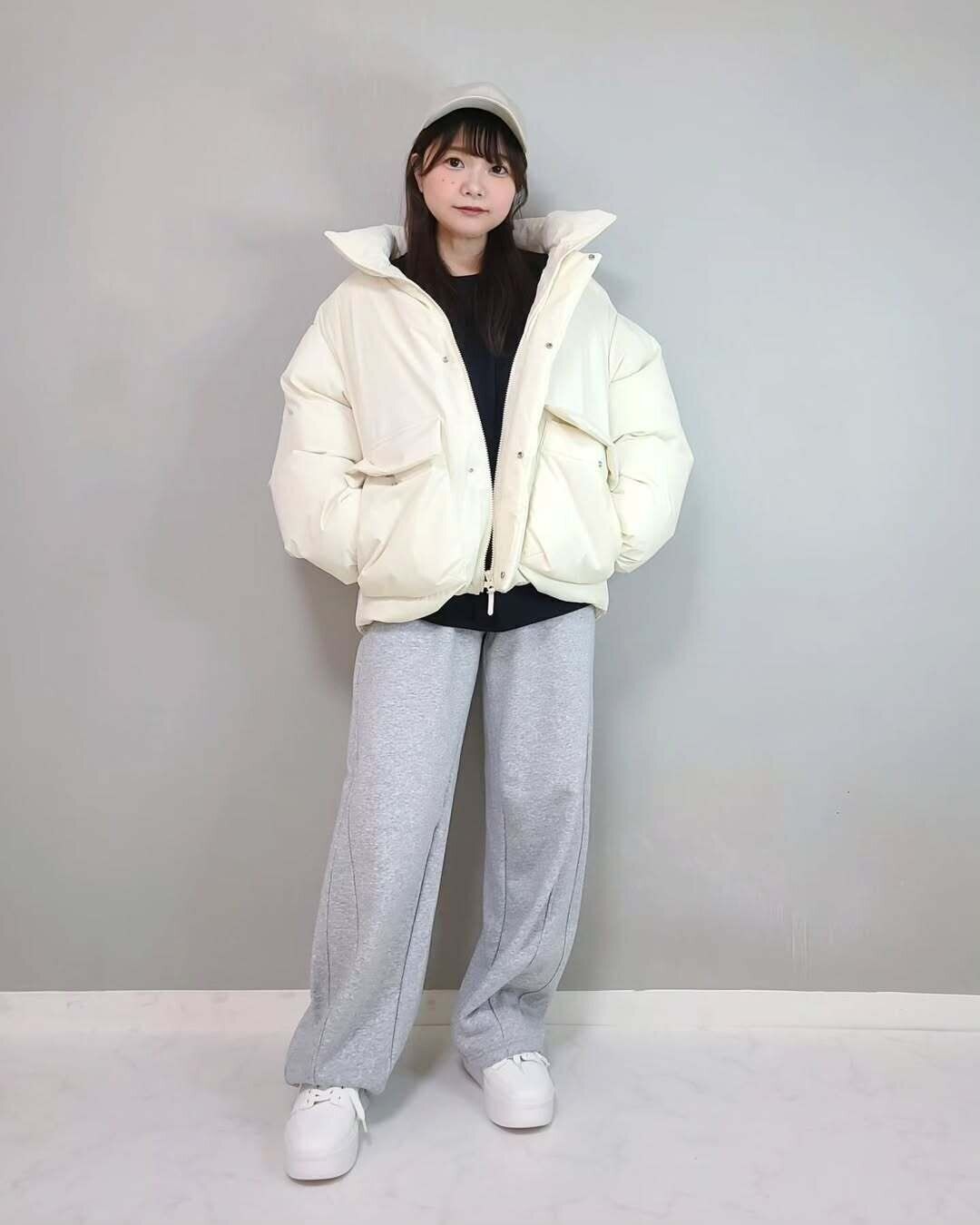 【GU】新年は可愛い「白」を取り入れて！スタイルもよく見える白アイテム5選