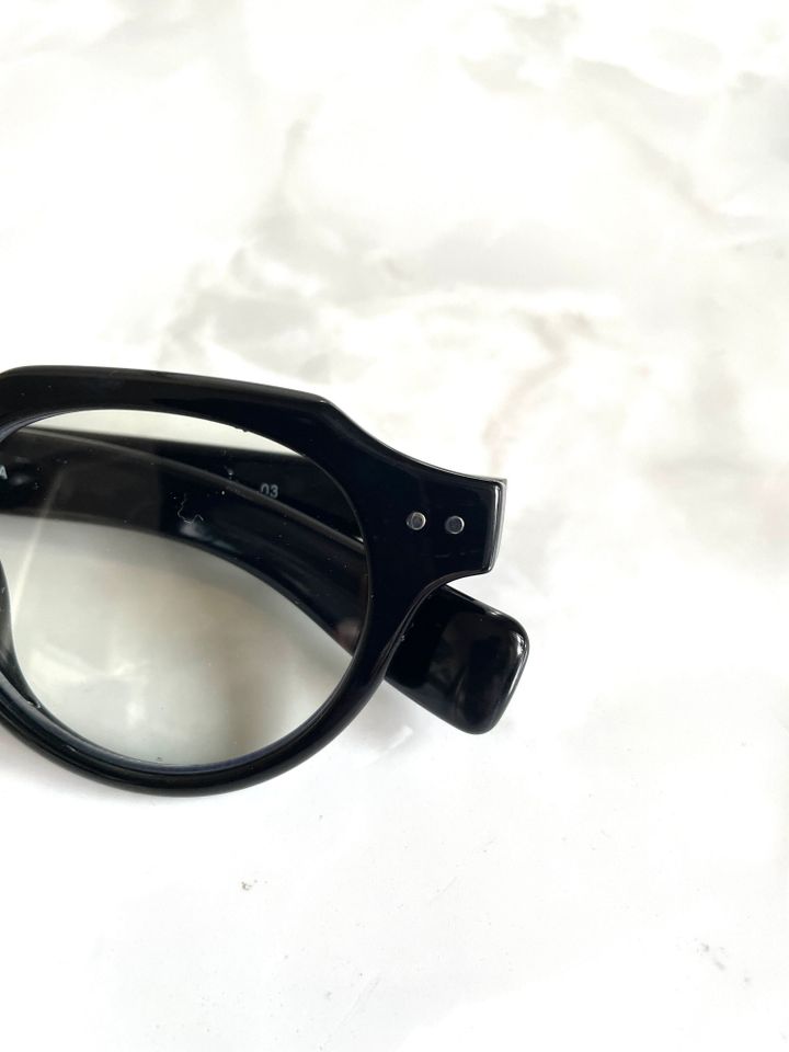 ユニクロ サングラスおすすめ