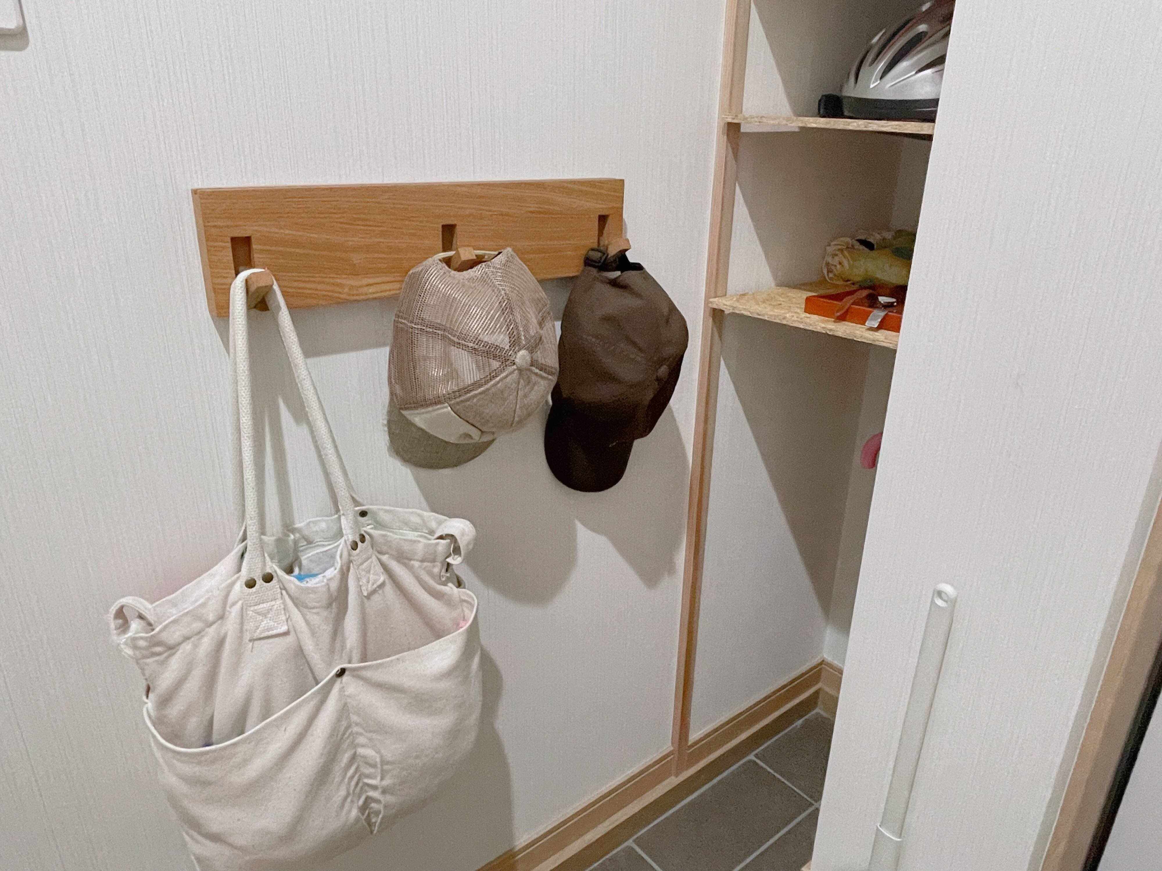 身だしなみセットはポケット多めのトートバッグで管理をする