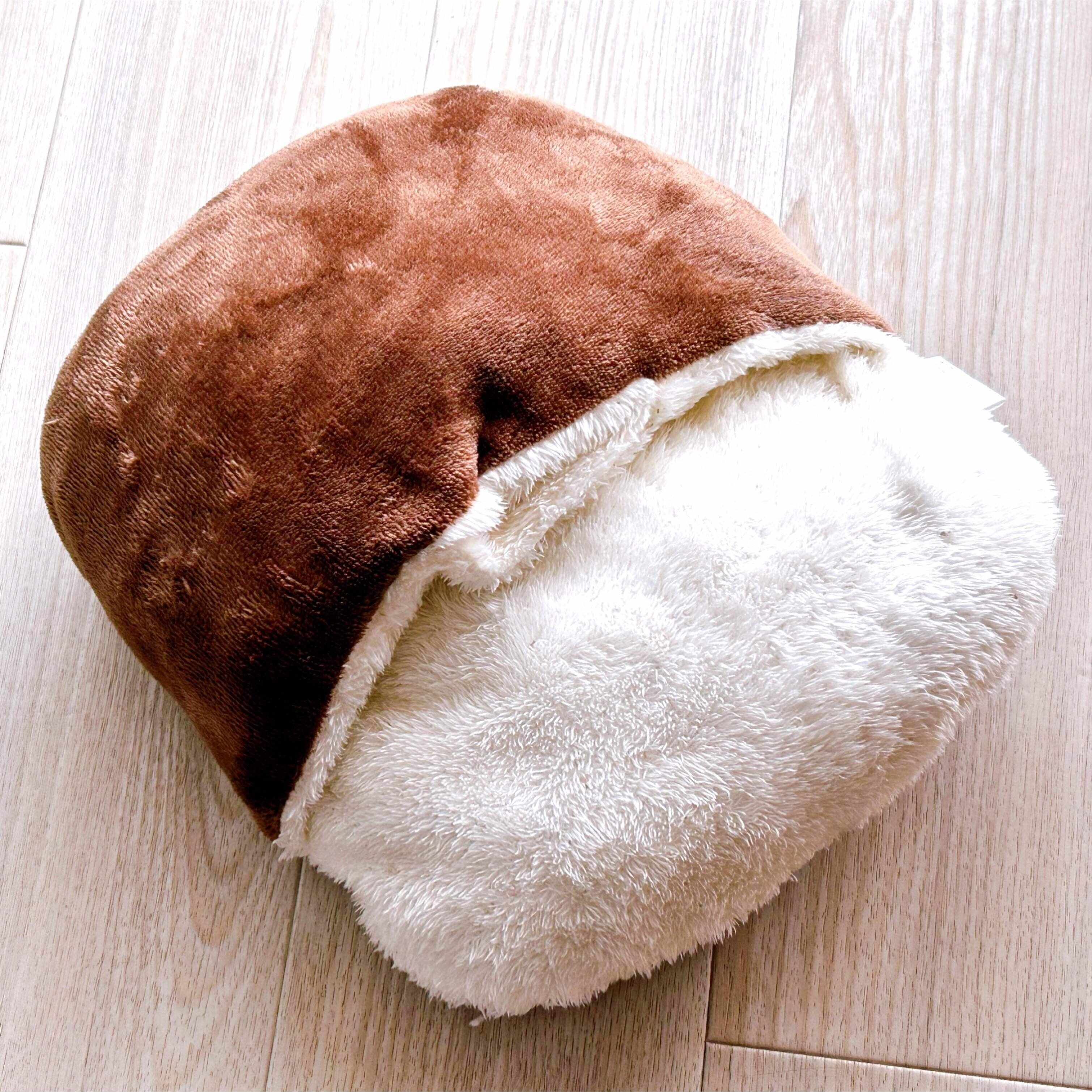 ポケットがついた「フットウォーマー」