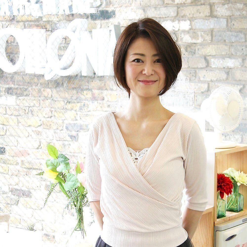 40代女性にもおすすめ！小顔効果もバッチリ！大人美人シルエットなボブで丸さもカバー