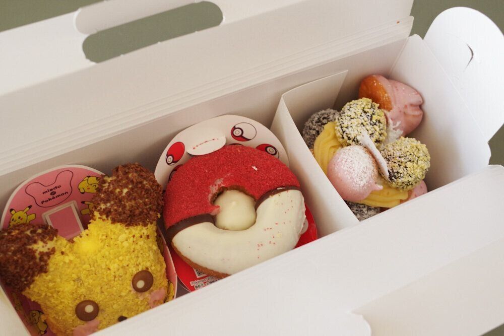 【ミスド】愛嬌たっぷりのネットオーダー限定ドーナツ発見！絶対食べたい「メタモンのドーナツツリー」