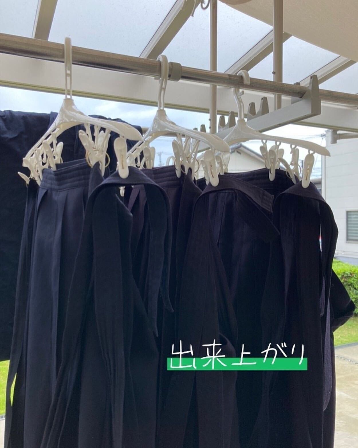 【セリア】袴を干すならピンチハンガー！