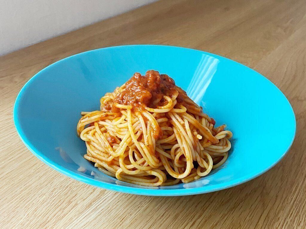 パスタソーストリュフトマト