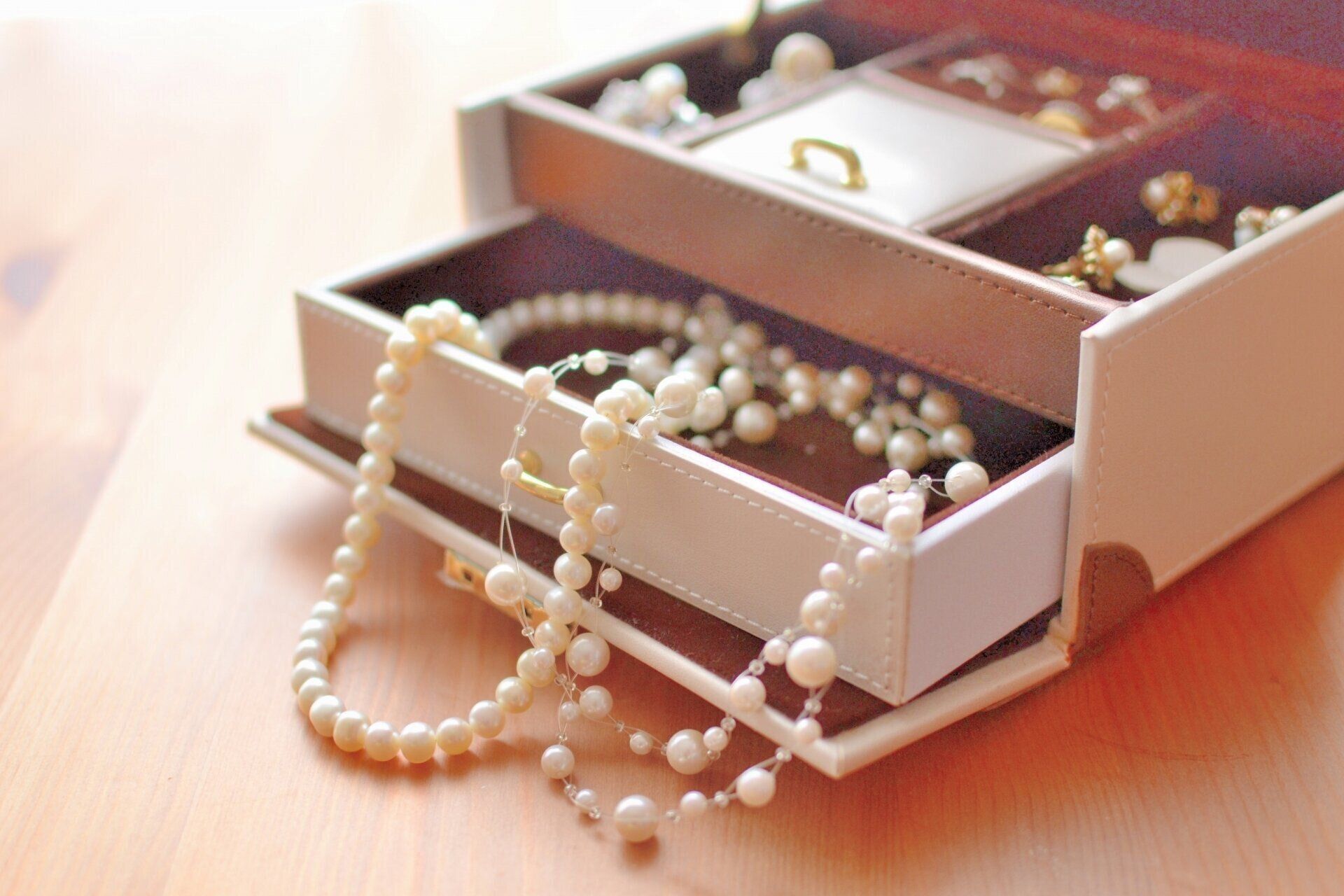ジュエリーボックス大容量で一生もののおすすめは？安いものから高級ブランドまで20選ご紹介