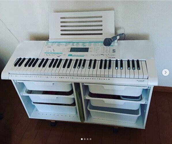 カラーボックス収納アイデア 0 活用したらこうなった 変幻自在のカラーボックス収納でお部屋がみるみる片づく サンキュ