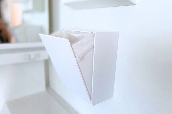 使用中のウォールダストボックス＆収納ケース