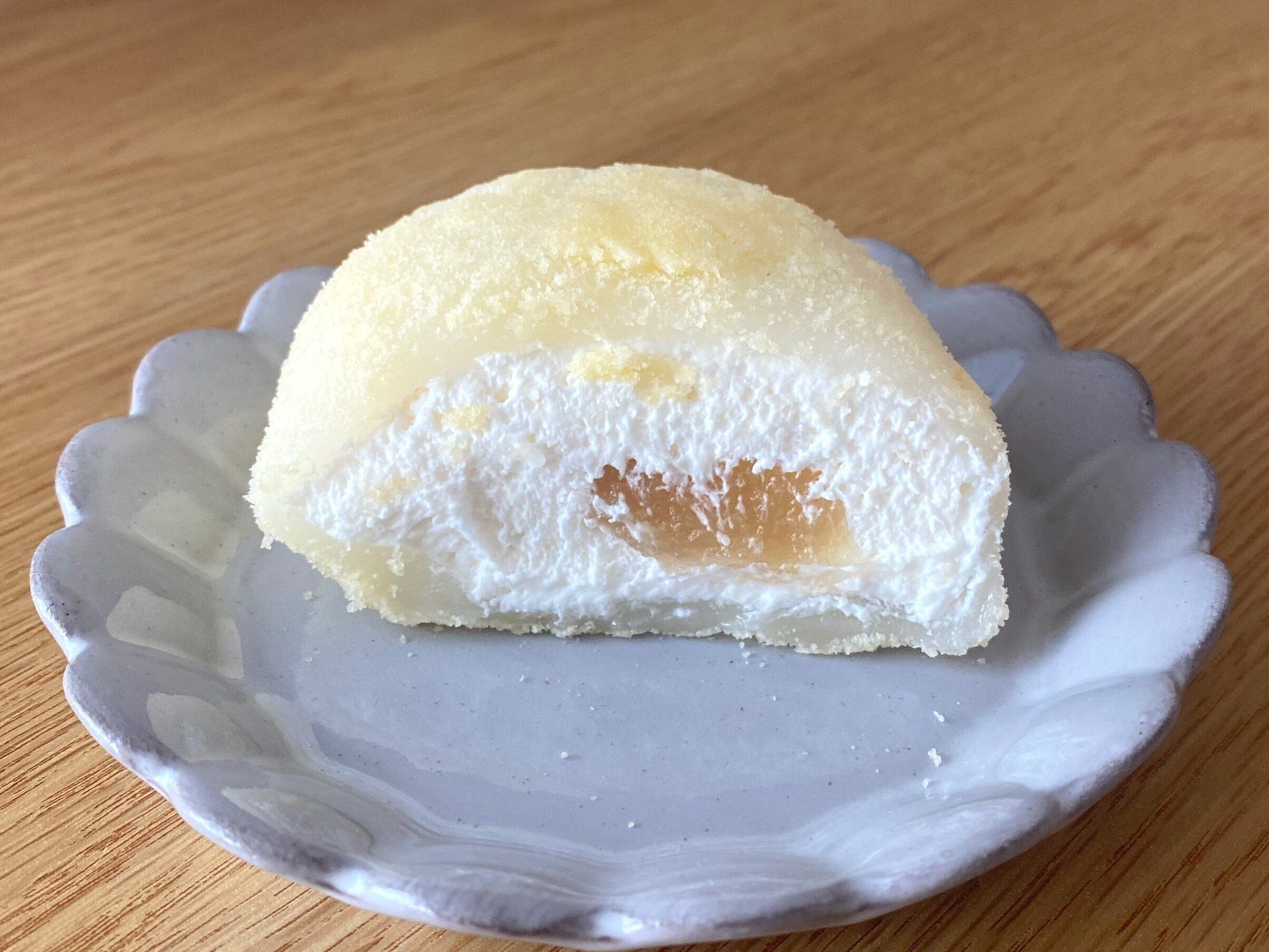 たっぷりクリームのふわふわラ・フランス大福