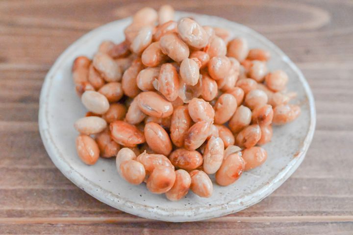 皿に盛られた大豆ハニーバター