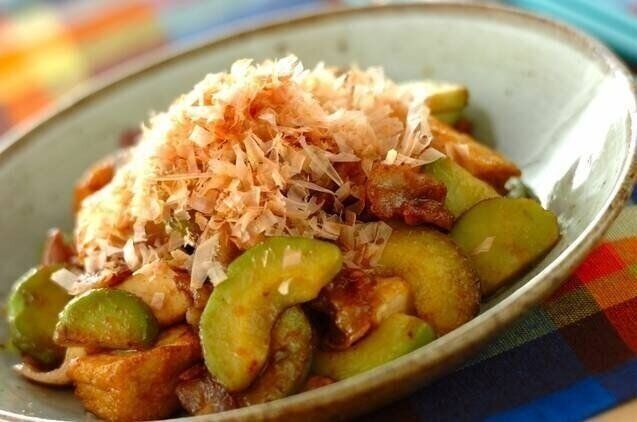  アボカドチャンプルー