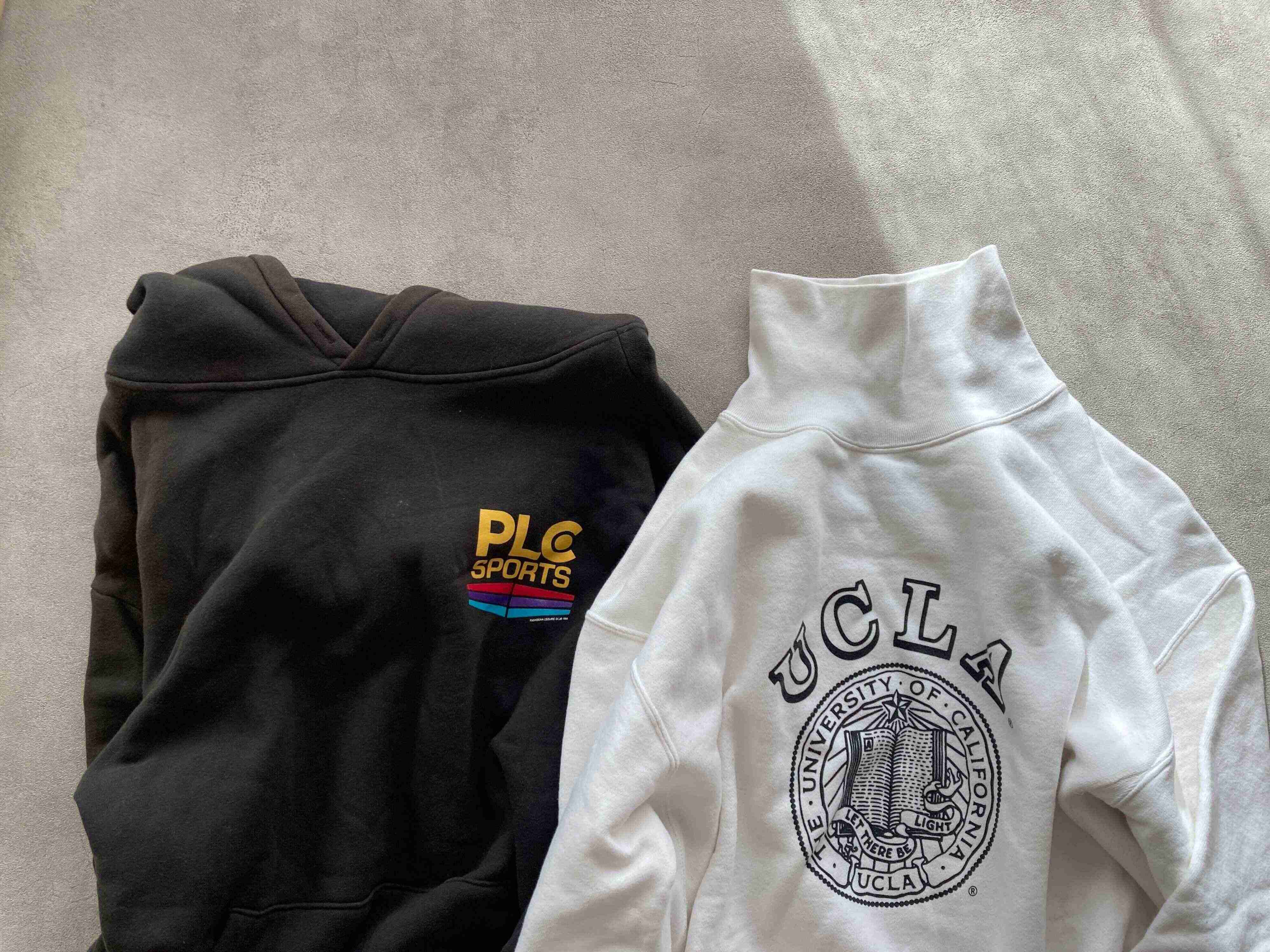 【スウェットパンツVSニットパンツ】リラックスしたい日の究極のご近所着はどちらがいい？