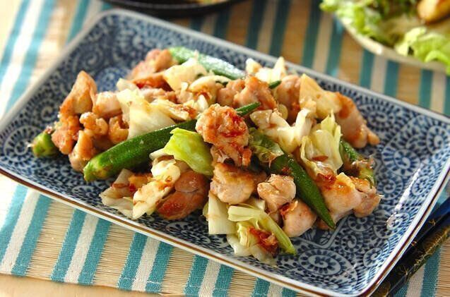 鶏とオクラのおかか炒め