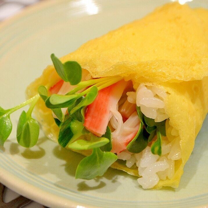 ＊薄焼き玉子でクレープ寿司＊ レシピ・作り方