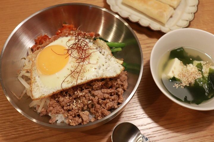 【ダイソー】330円でも絶対買い!熱湯を入ても熱くならない、まるで魔法のようなステンレス器
