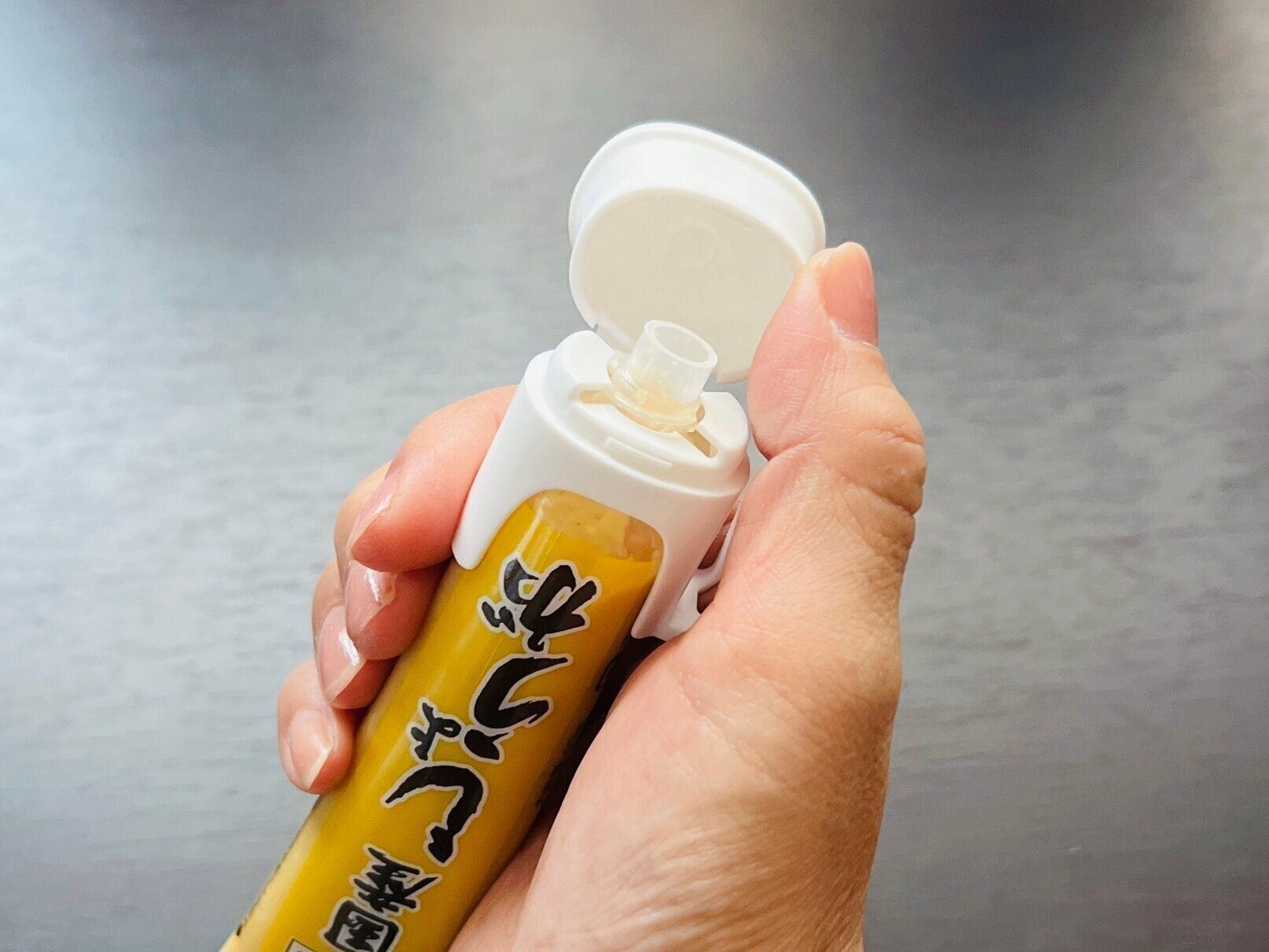 【ダイソー】便利なキャップがさらに便利に！冷蔵庫のごちゃごちゃを解消する進化に注目