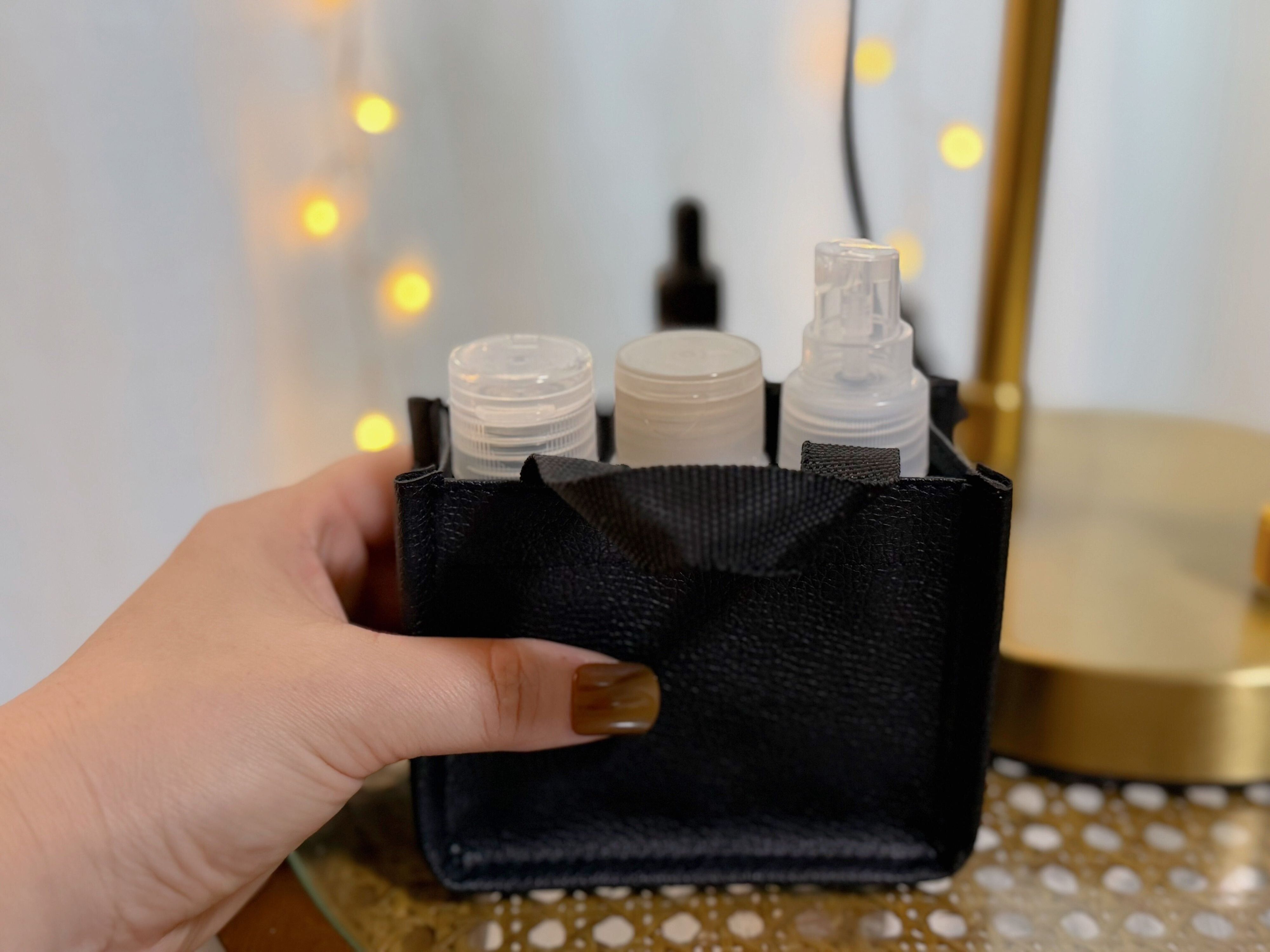 ミニサイズのボトルがぴったり！