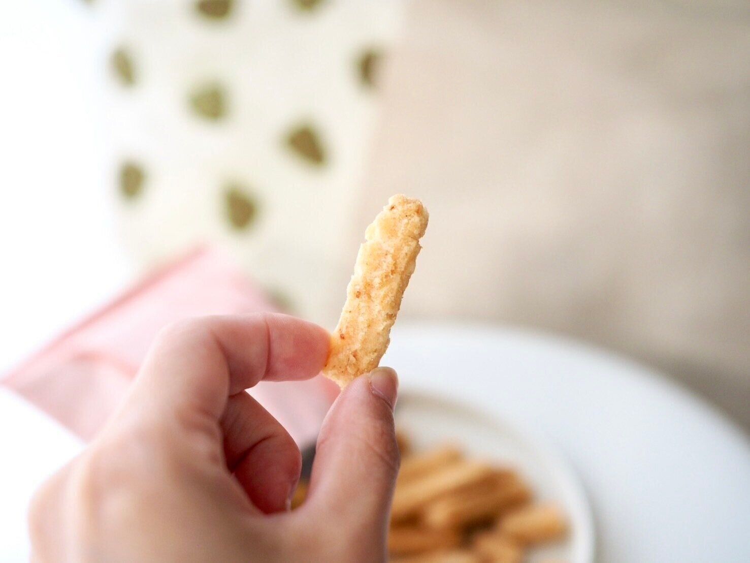 シャトレーゼ「揚げ煎 海老塩 小袋」商品写真