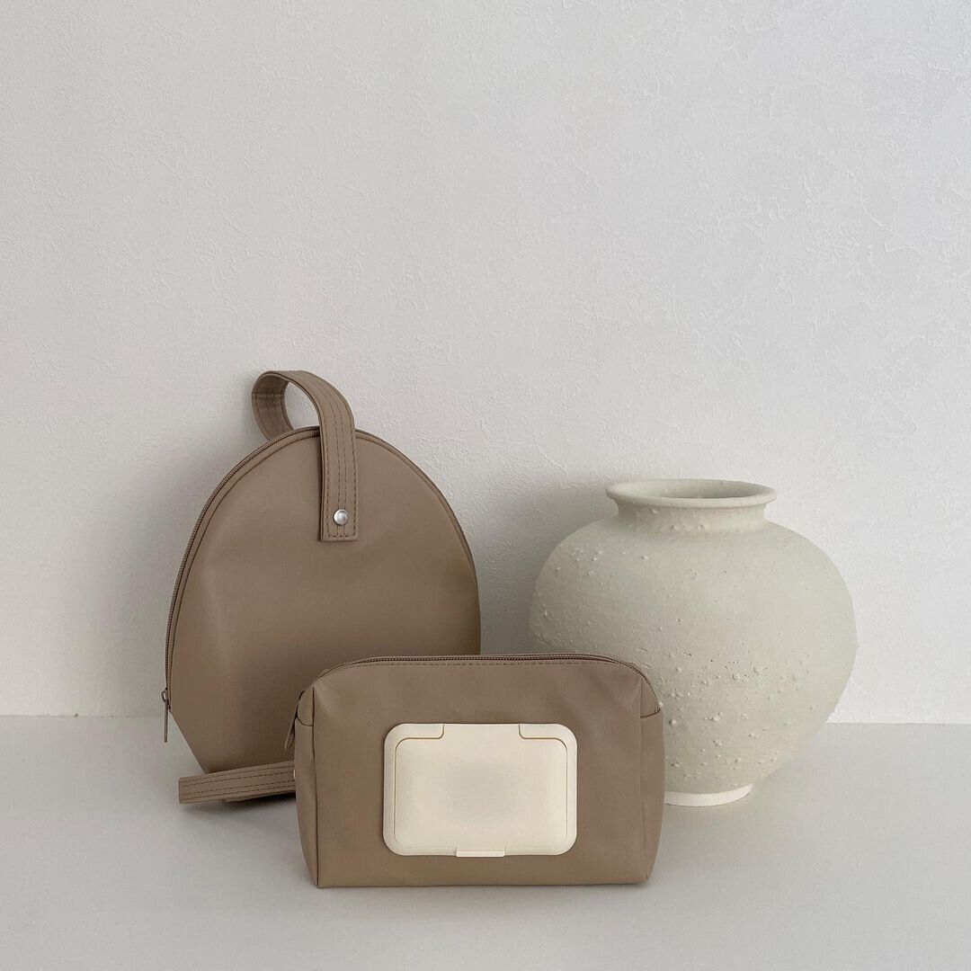 500mlのペットボトル2本が立てて収納できる！マグボトルポーチ