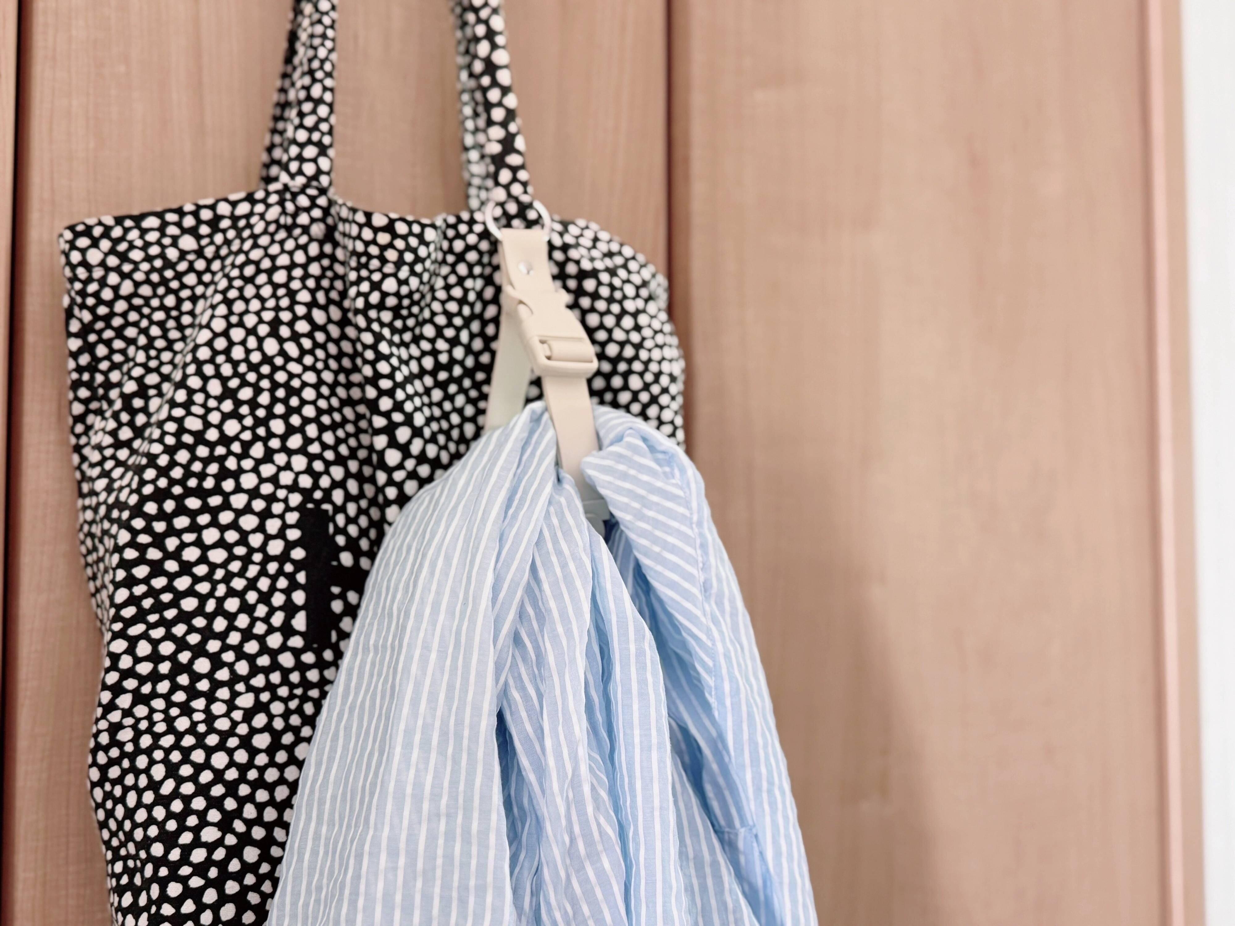 【3COINS】見つけたらすぐ買って！出先での羽織りものの持ち運びに困らない神アイテム