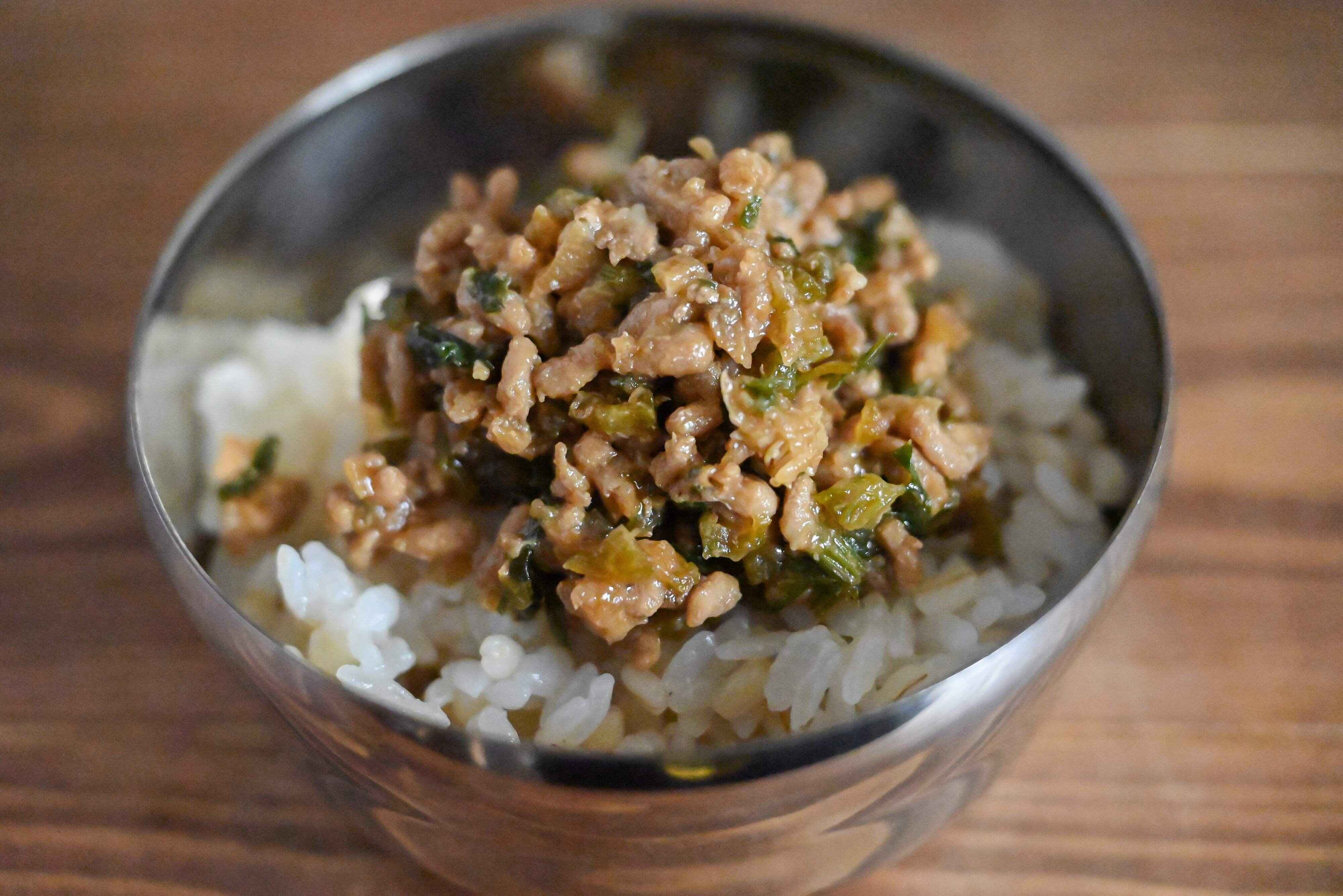 セロリの肉みそ