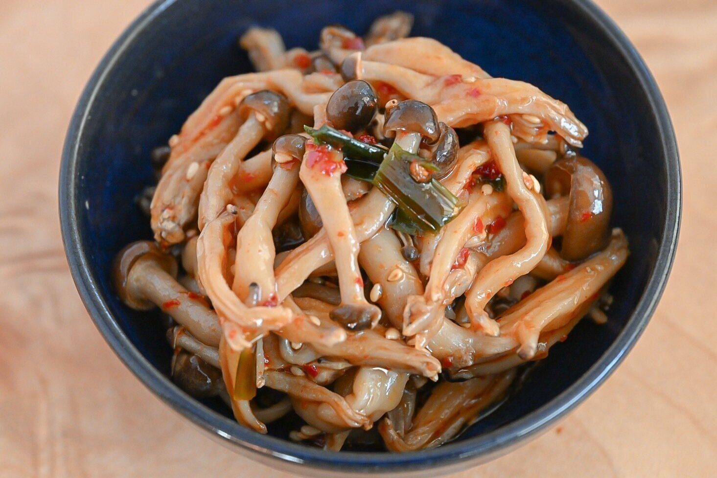 しめじの旨辛和え