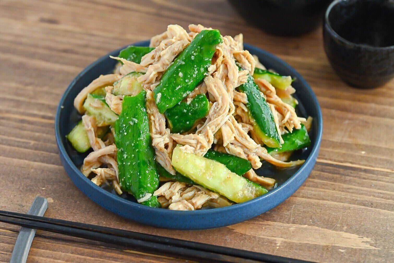 ムネ肉ときゅうりのごままみれ