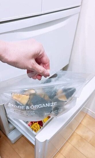 便利でおしゃれ！「立つストックバッグ」