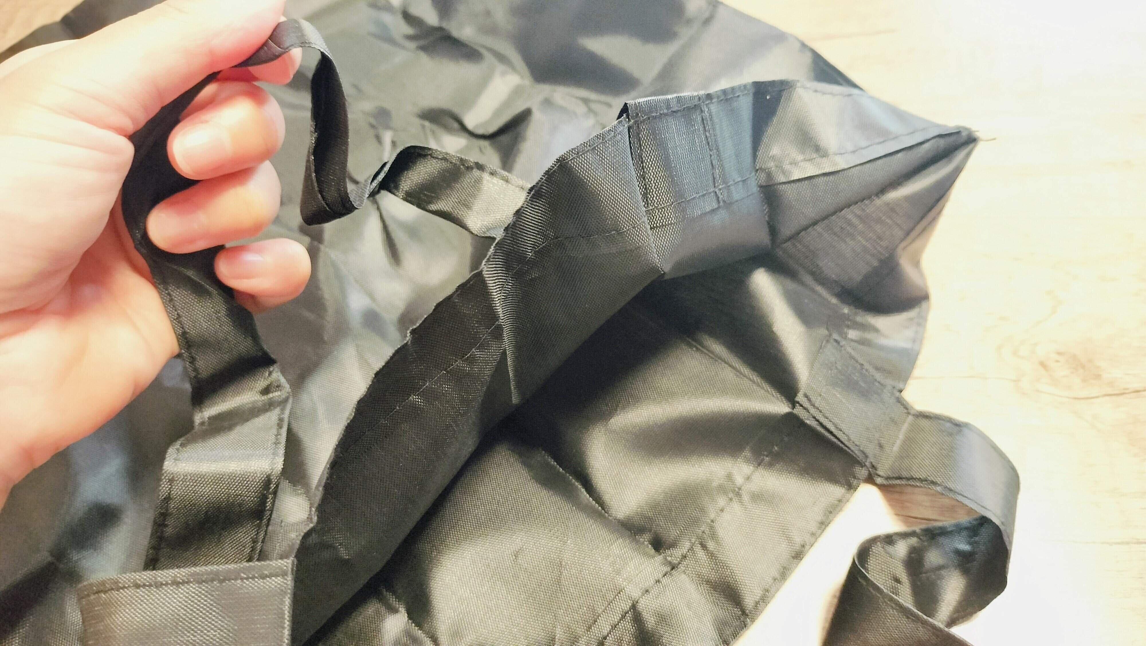 薄めの生地のエコバッグ