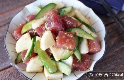 漬けまぐろと長いもきゅうりの和えサラダ