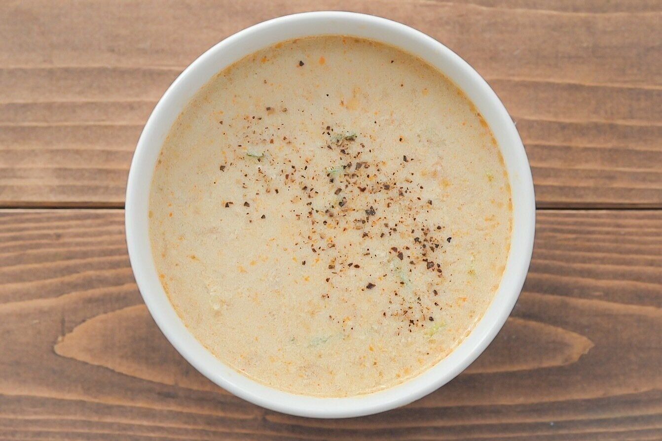 白い器に入ったシェイトウジャンオートミール