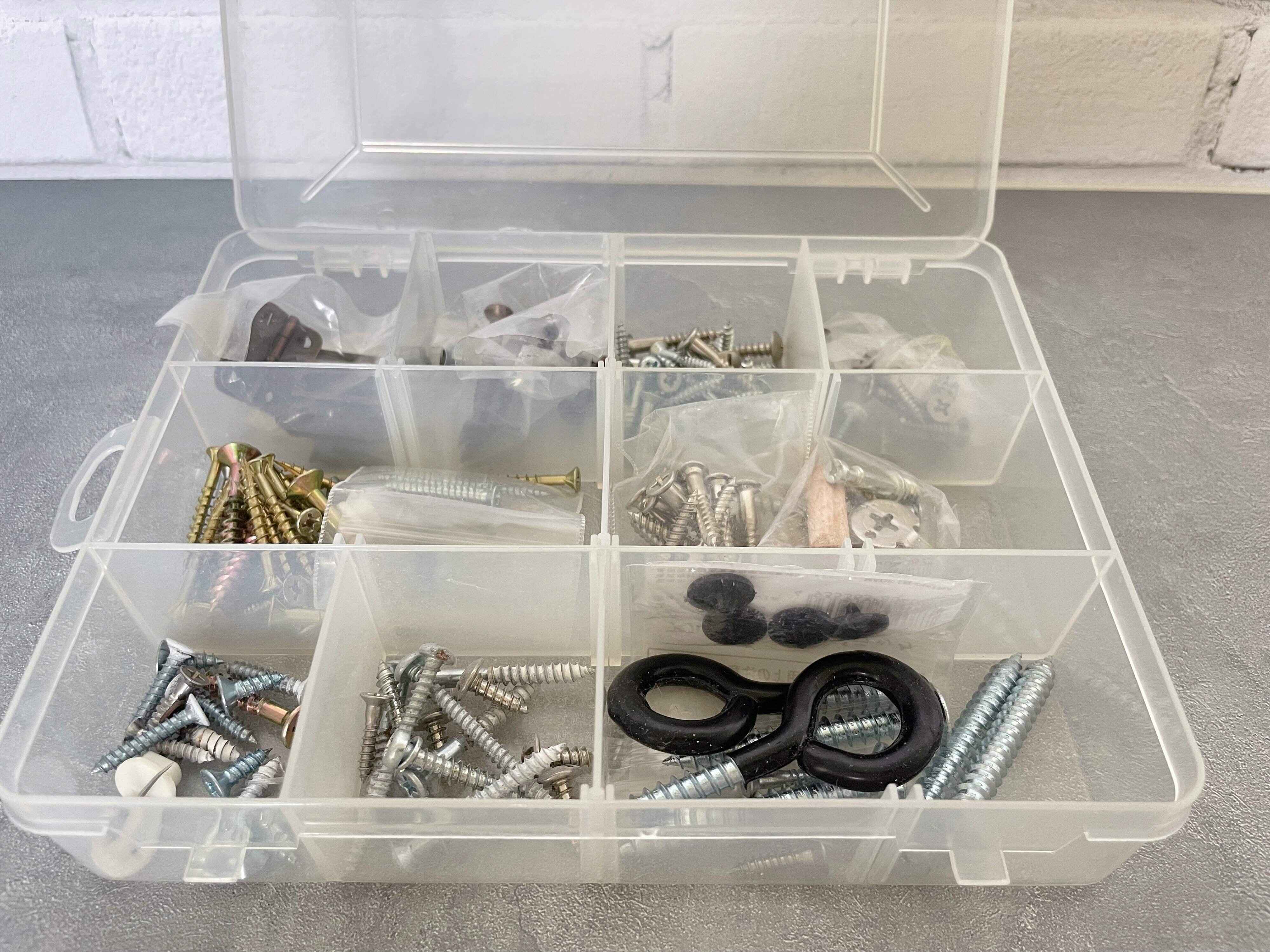 3．落ちていたネジ