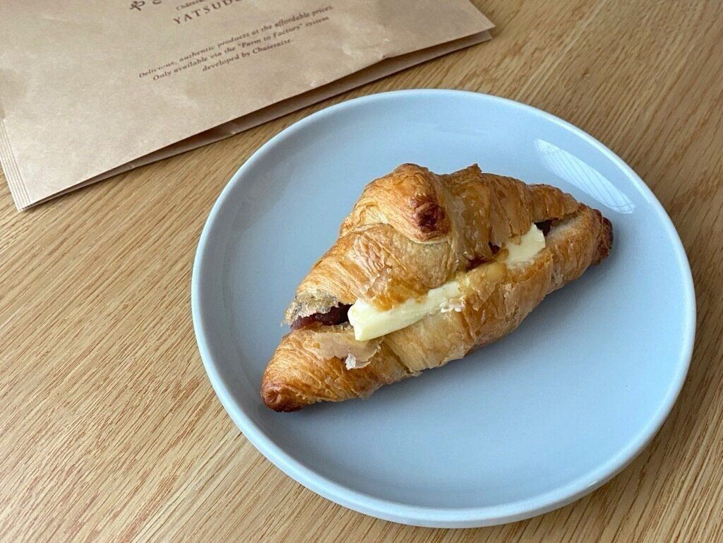 自家炊きあんことバターのクロワッサン