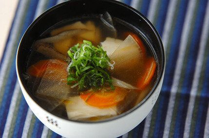 野菜をたっぷり味わう けんちん汁