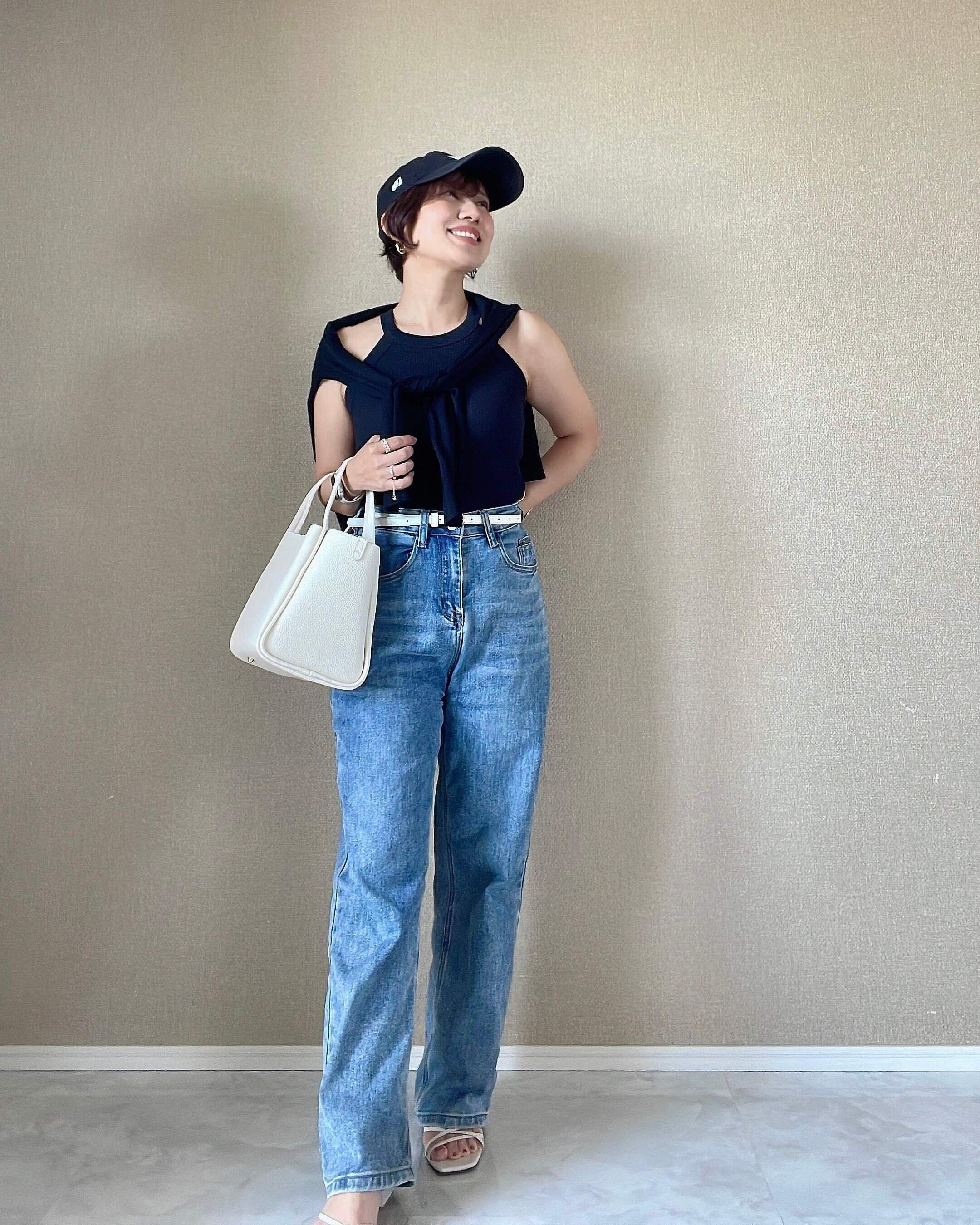 ユニクロ　ホルターネックブラタンクトップ