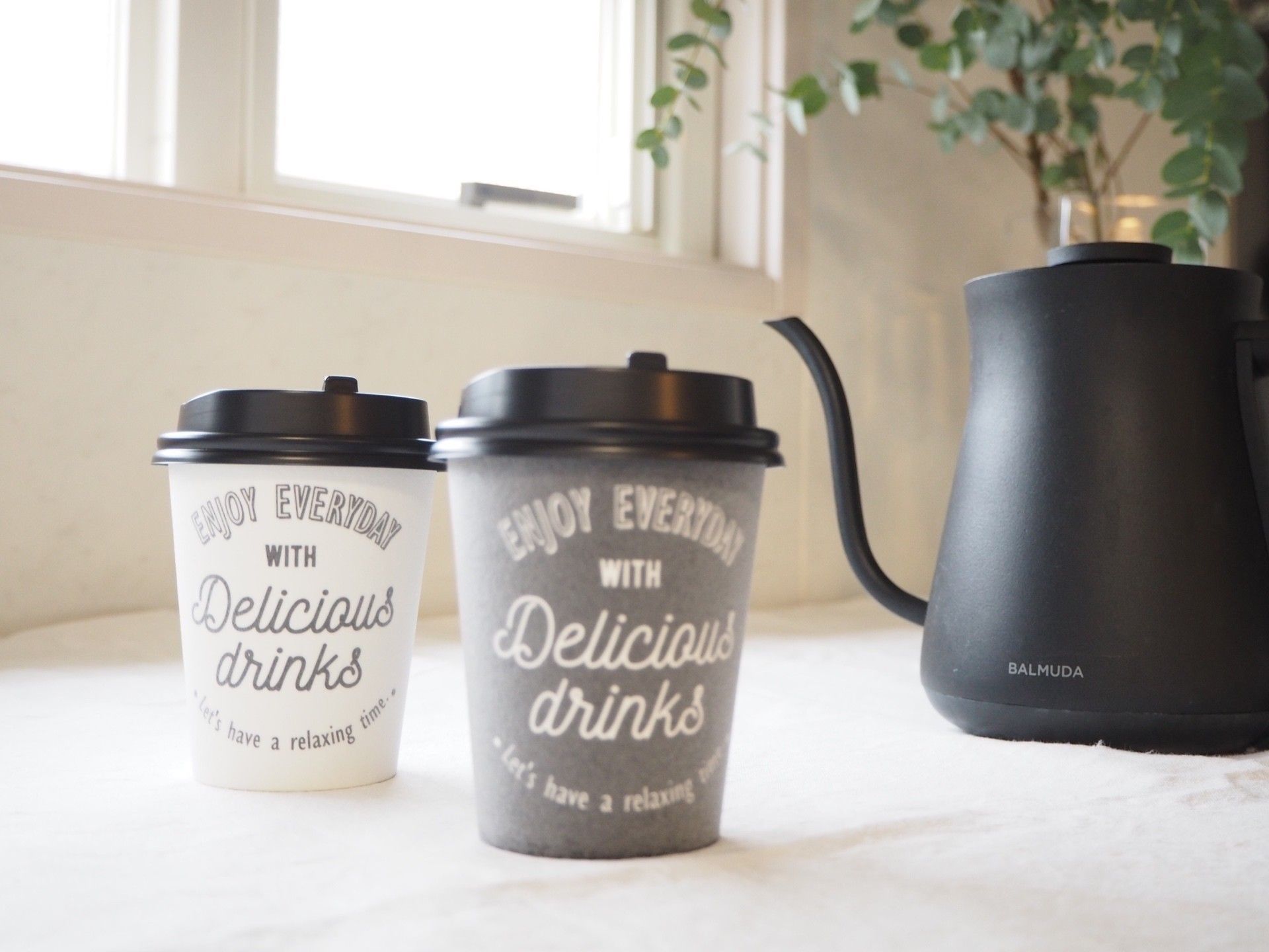 地味に進化 100均のフタ付きプラカップがオシャレで使える サンキュ