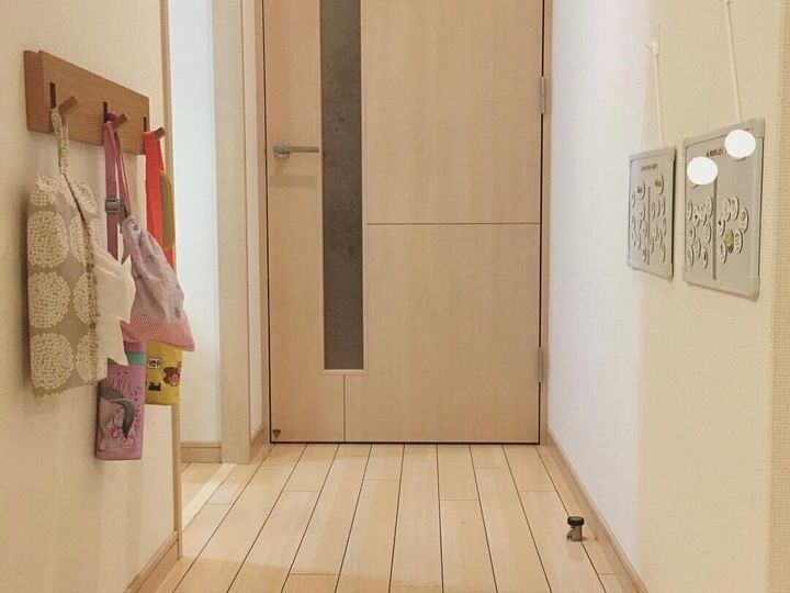 壁1枚あればいい 狭い賃貸暮らしでもできる身支度スペースの作り方 サンキュ 壁1枚あればいい 狭い賃貸暮らしでもできる身支度スペースの作り方 サンキュ