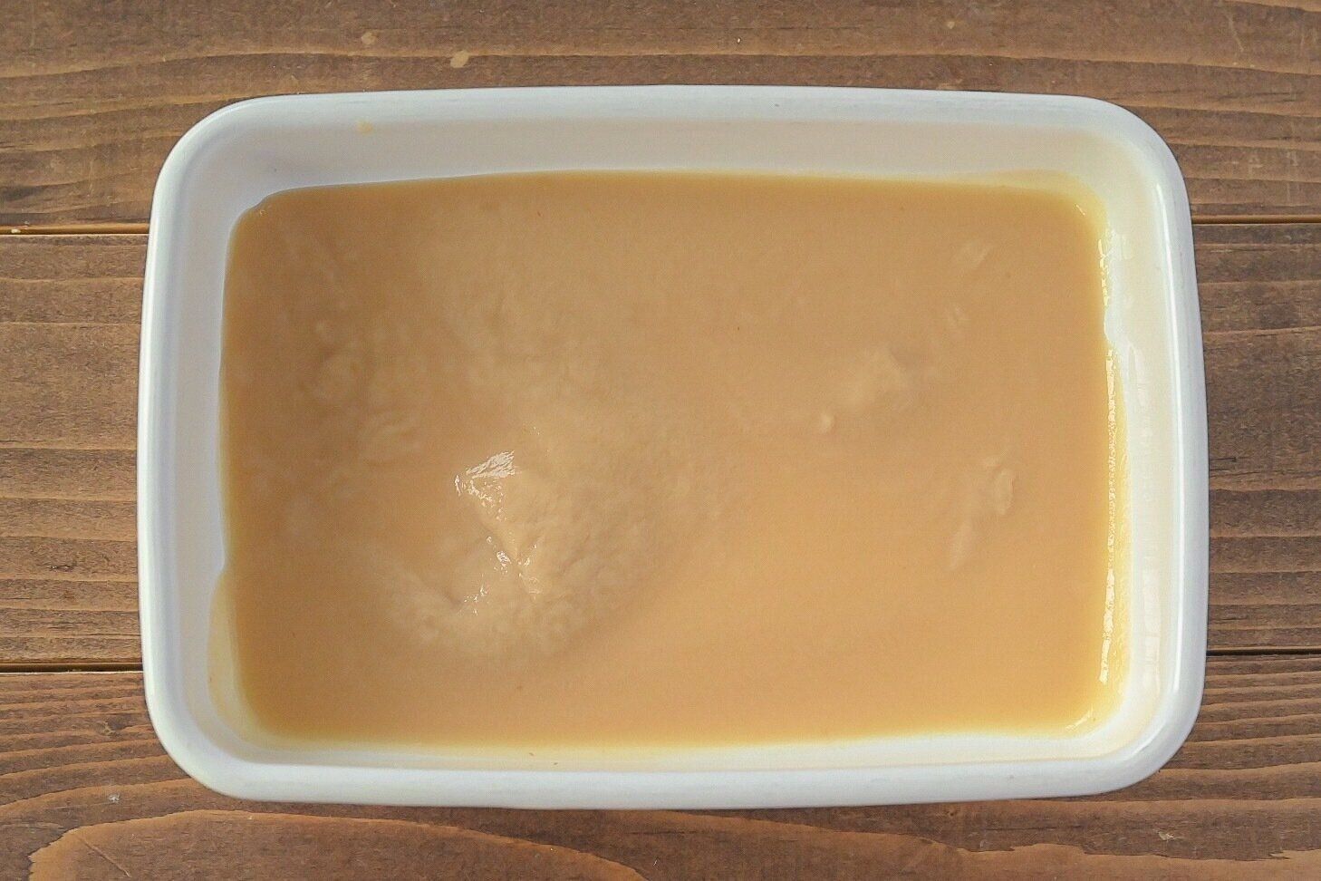 琺瑯に入った無印良品の「粕漬け焼きの素」の中身