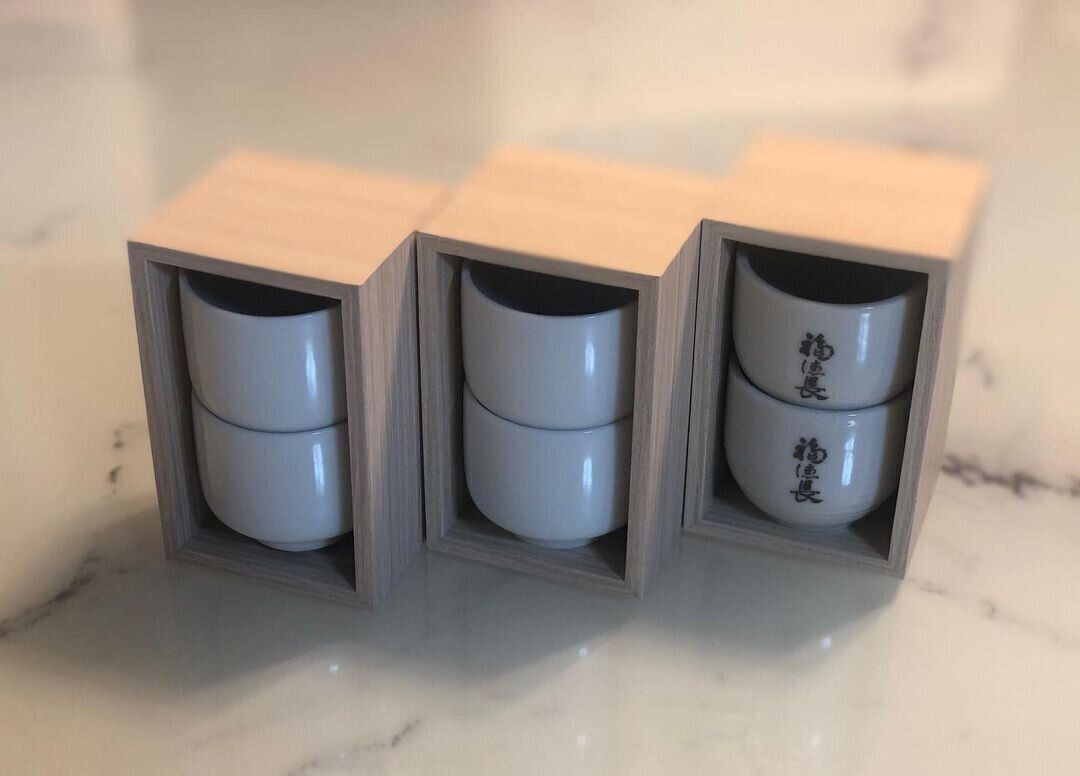 【セリア】2つのおちょこがぴったりサイズ