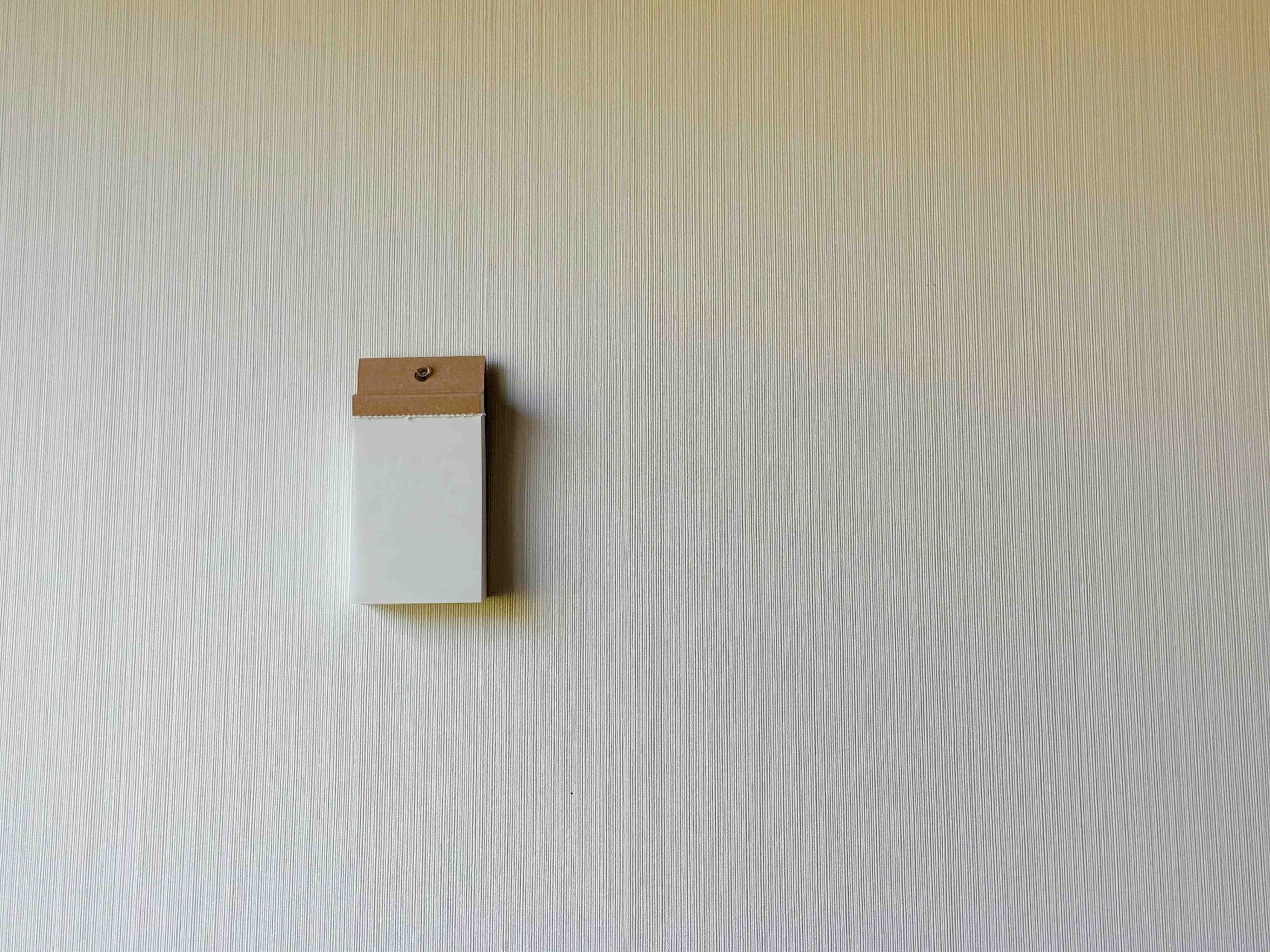 1．壁掛けできるから