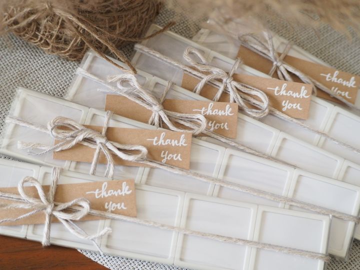 季節を問わずセリアの毛糸が使える こなれたラッピングの作り方 サンキュ 季節を問わずセリアの毛糸が使える こなれたラッピングの作り方 サンキュ