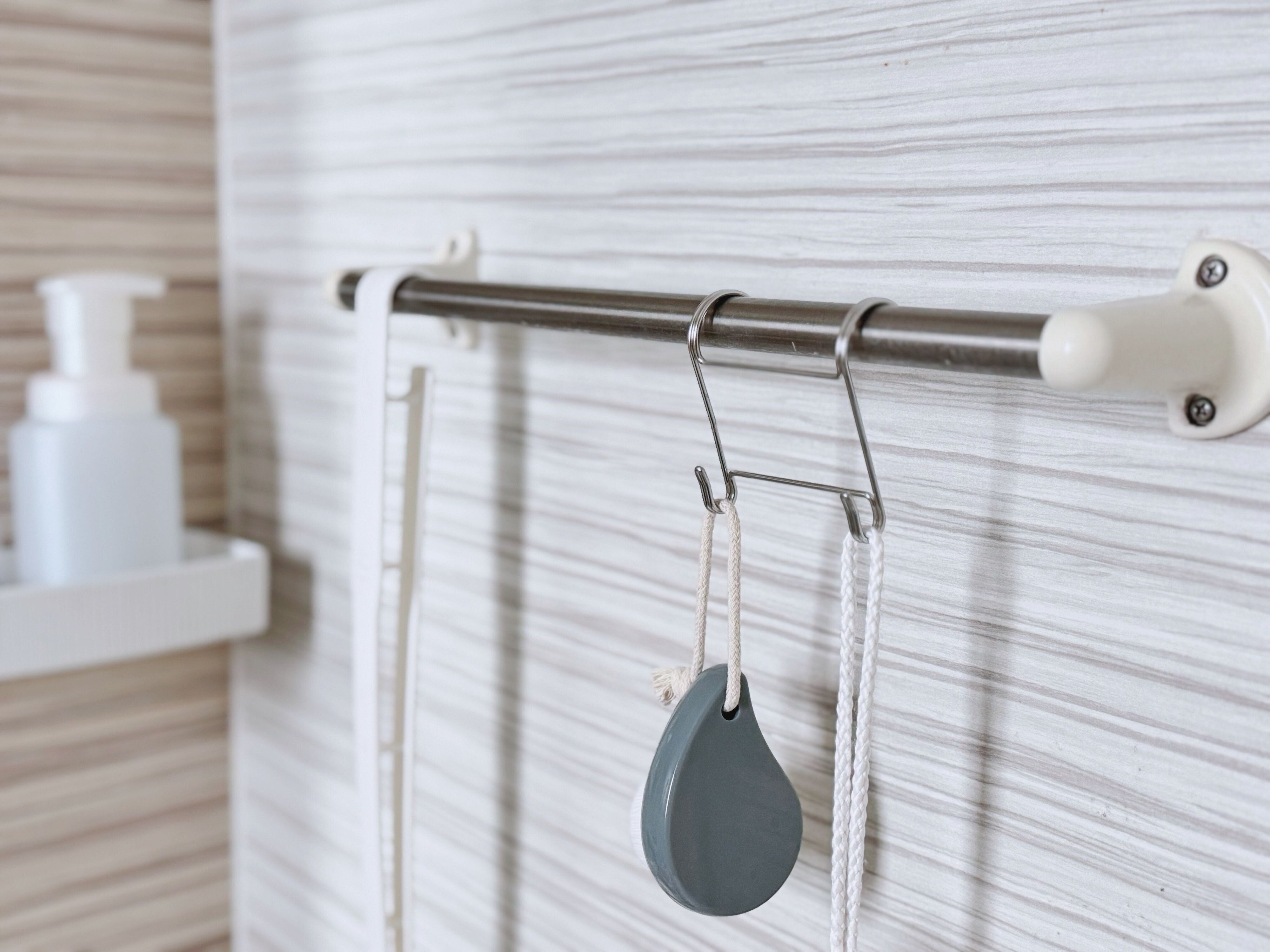 幅広な方はお風呂のバーやつっぱり棒にぴったり！