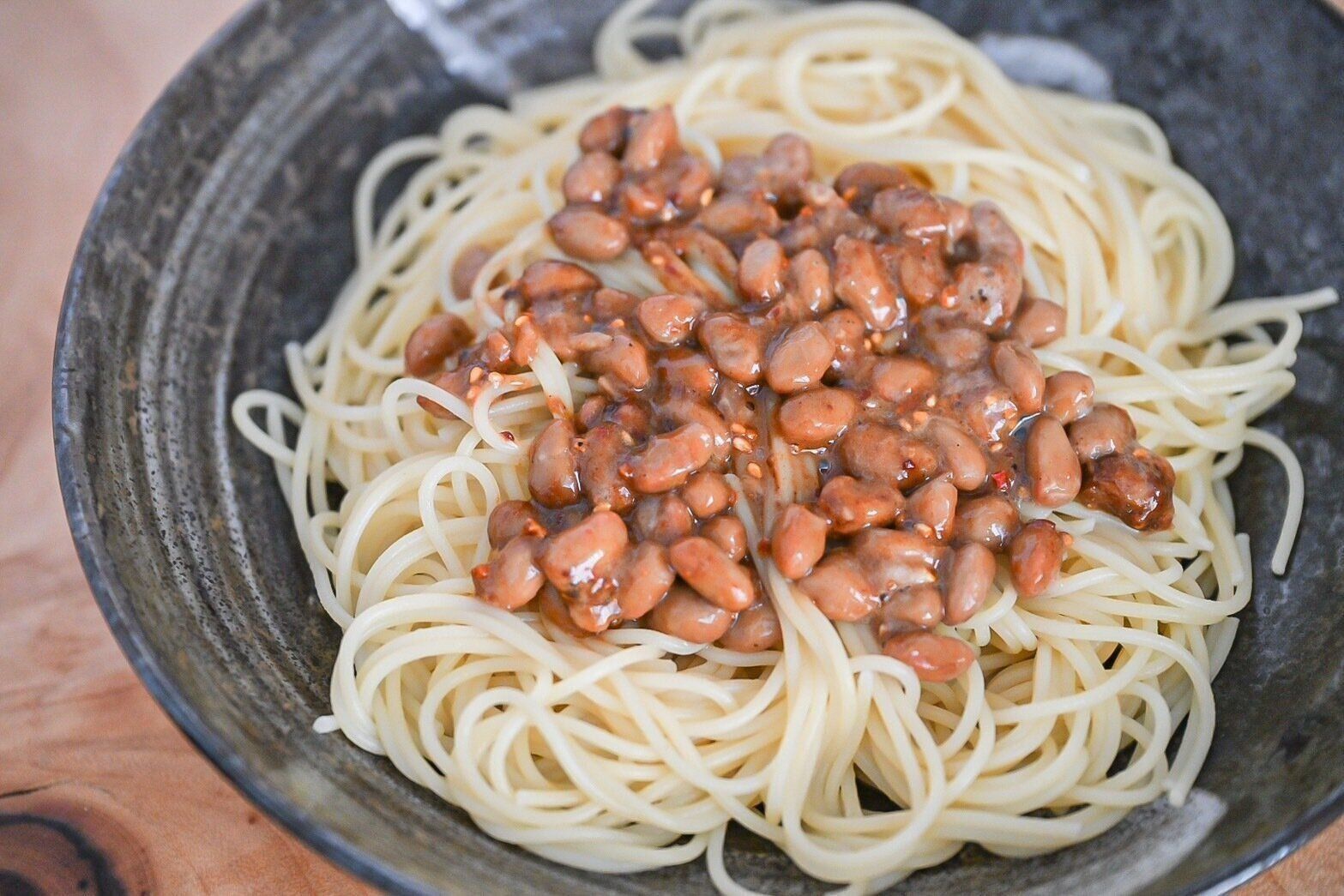 納豆和味噌スパイスパスタ