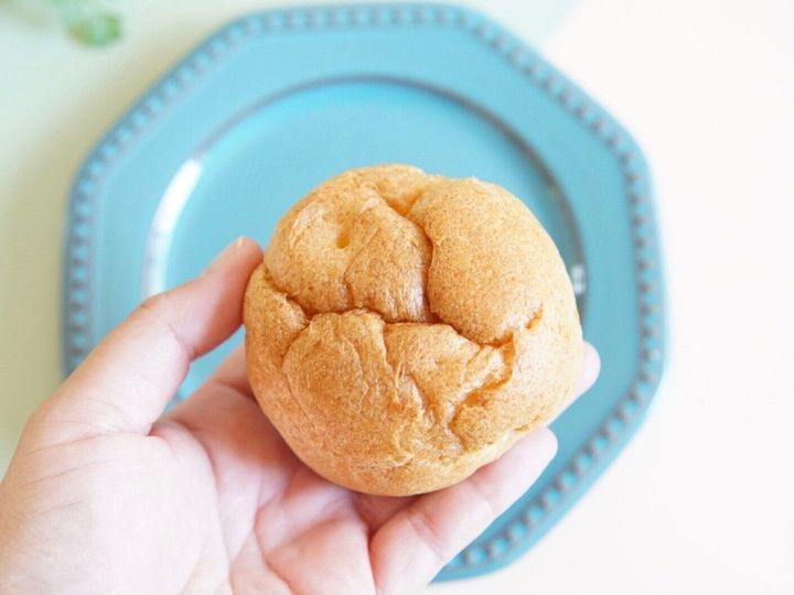 ローソン 全国8つのエリアで異なる ご当地ならではの味わい 中部限定 静岡クラウンメロンの生カスタードシュークリーム をレポート サンキュ ローソン 全国8つのエリアで異なる ご当地ならではの味わい 中部限定 静岡クラウンメロンの生カスタードシュークリーム をレポート サンキュ