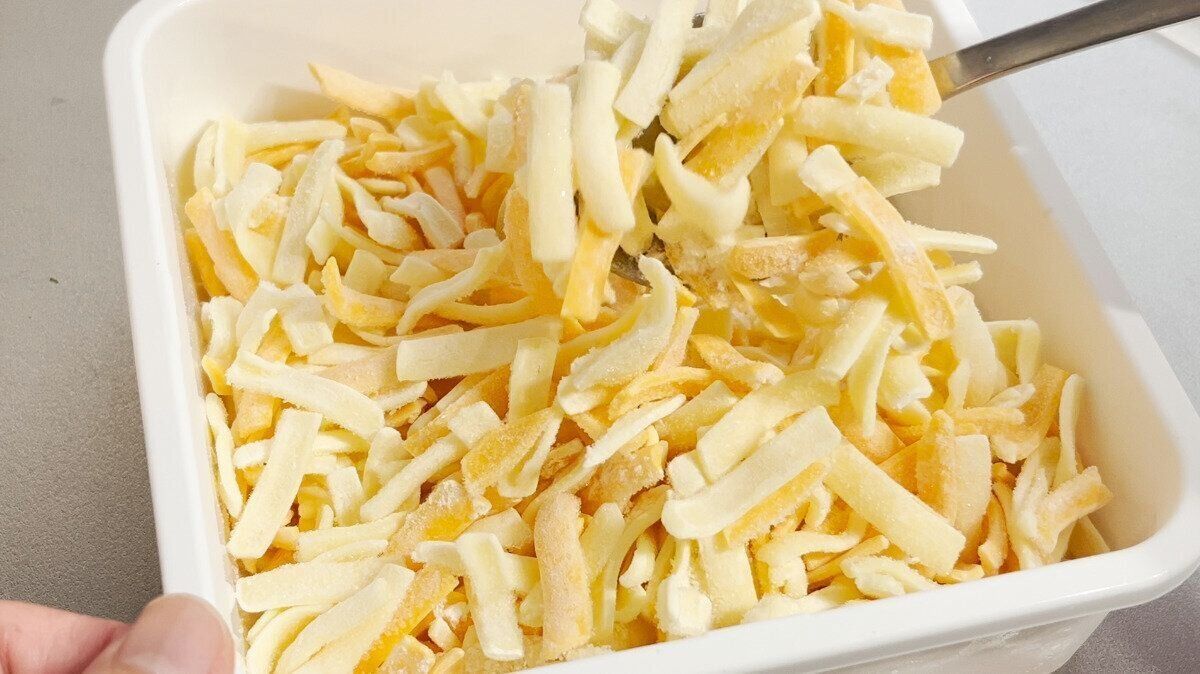 バラ凍結されたシュレッドチーズ