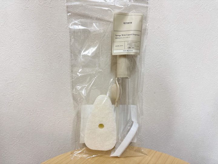 3COINS洗剤が出るキッチンスポンジ