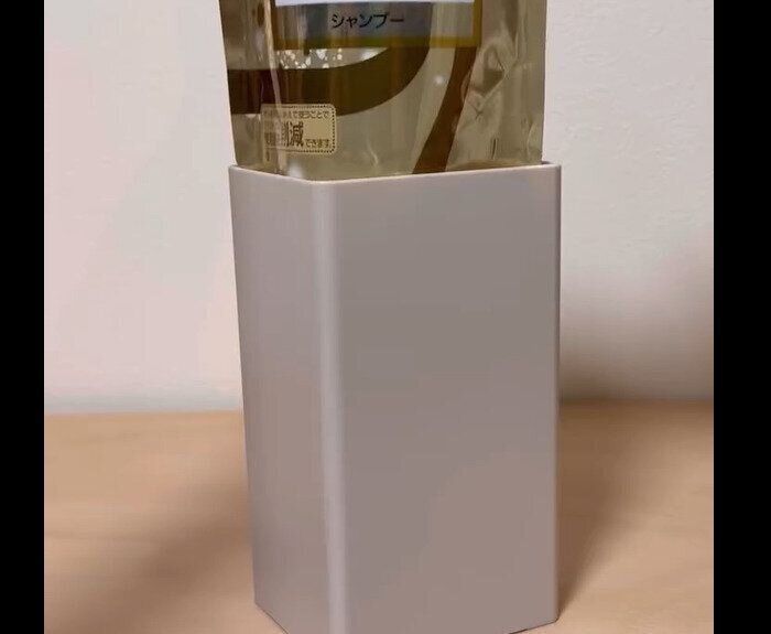 【3COINS】そのまま入れるだけ！詰め替えそのままディスペンサー