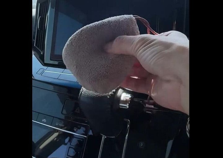 【セリア】さっと拭くだけ!マイクロファイバークリーナー