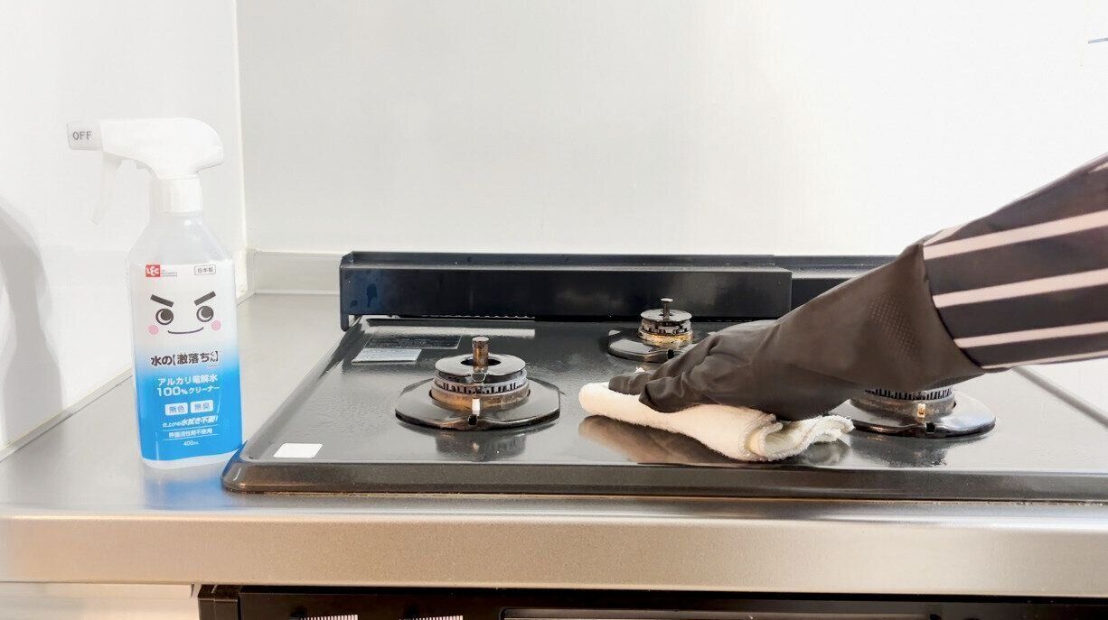 キッチンの油汚れの掃除に使用